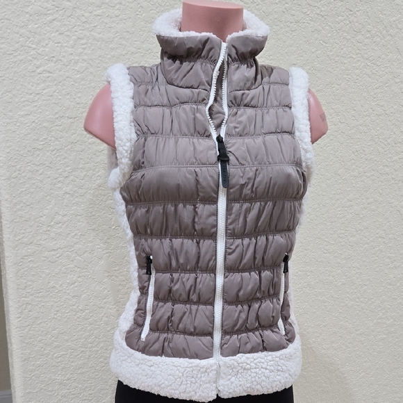 Calvin Klein Performance Women's Taupe Puffer Vest with White Trim Size Small - Picture 1 of 4